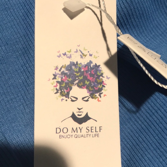 Do Myself lace up sleeveless top - Picture 3 of 4